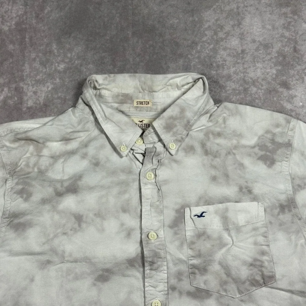Hollister stretch button